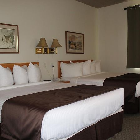 Walking Eagle Inn & Lodge Rocky Mountain House Exteriör bild