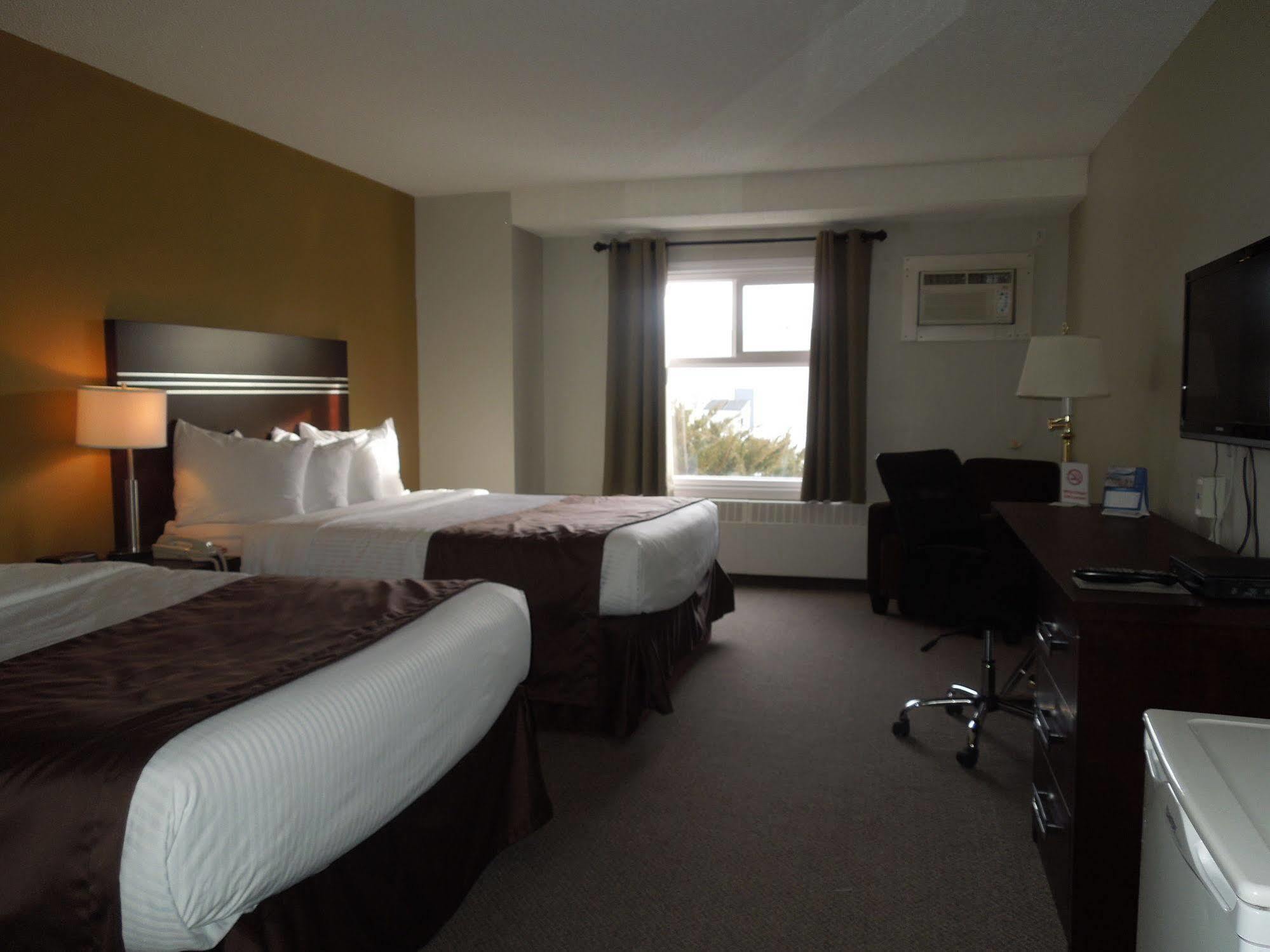 Walking Eagle Inn & Lodge Rocky Mountain House Exteriör bild